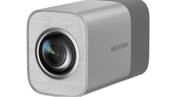 在选购海康威视的安防监控设备时，有哪些参数需要关注