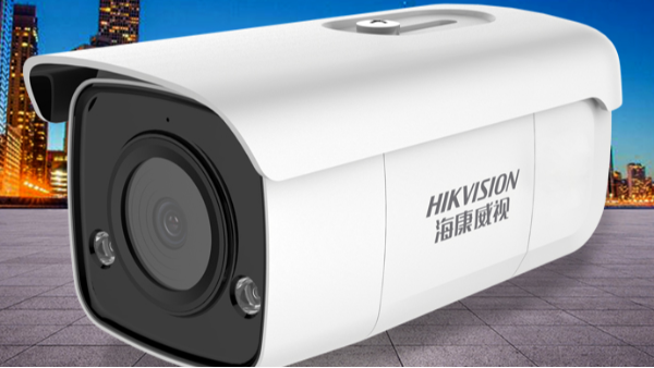 智能警戒摄像机