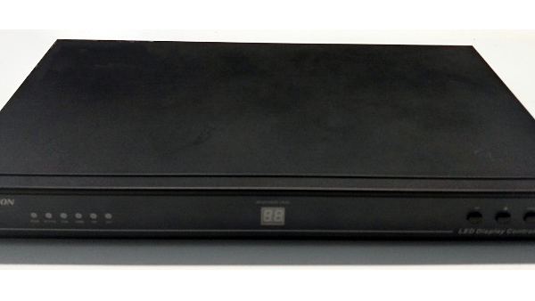 全彩LED显示屏控制器