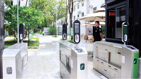 人脸识别门禁系统