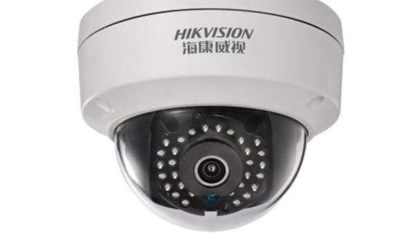 安监控设备中的IP网络摄像头适合室外还是室内场景