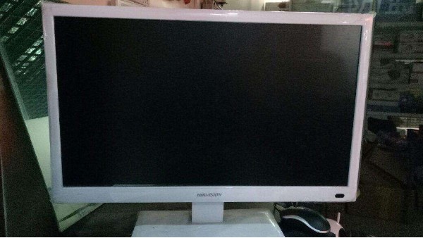 海康威视监显一体机