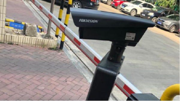 抓拍显示一体机应用